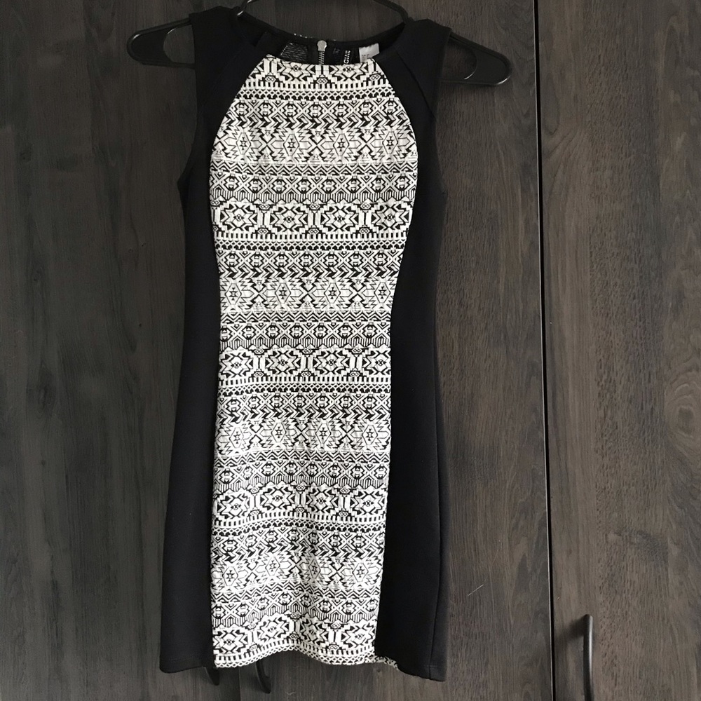 Body Con Print Dress